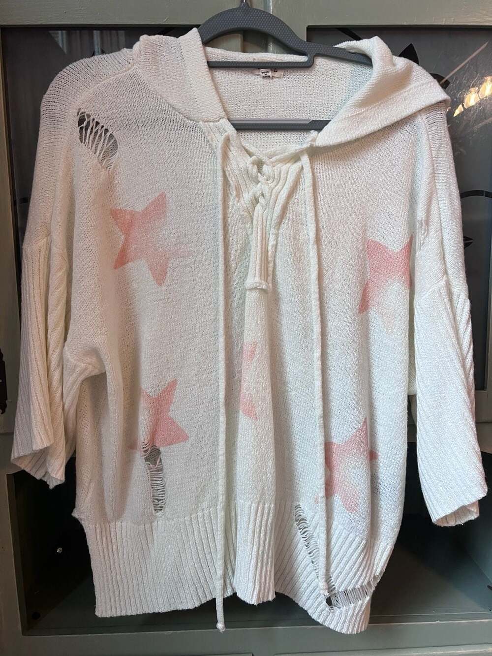 POL Women's Star Pattern Sweater - Cream and White Medium - Picture 2 of 7
